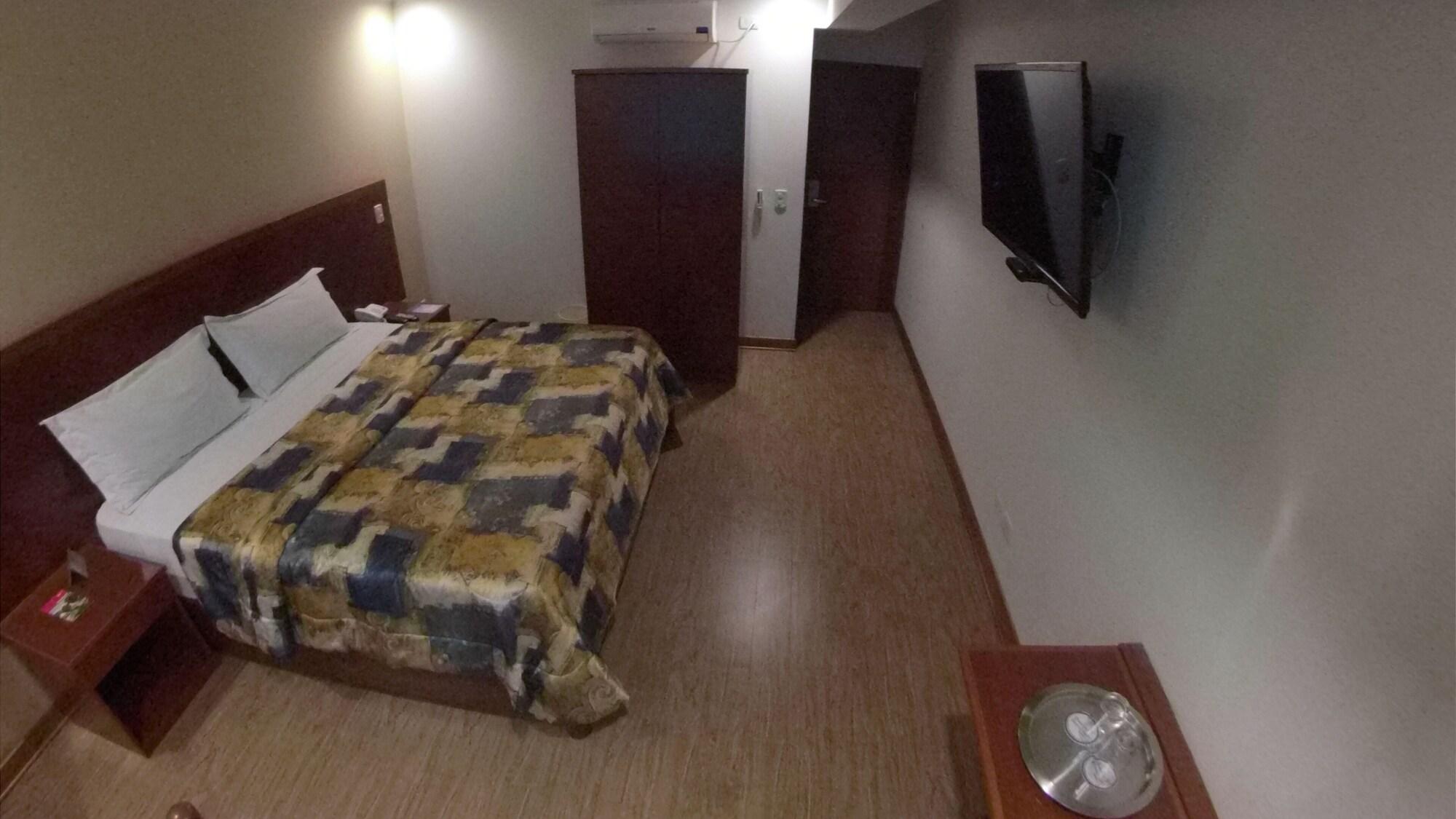 Hotel Esencia Suites Lima Kültér fotó