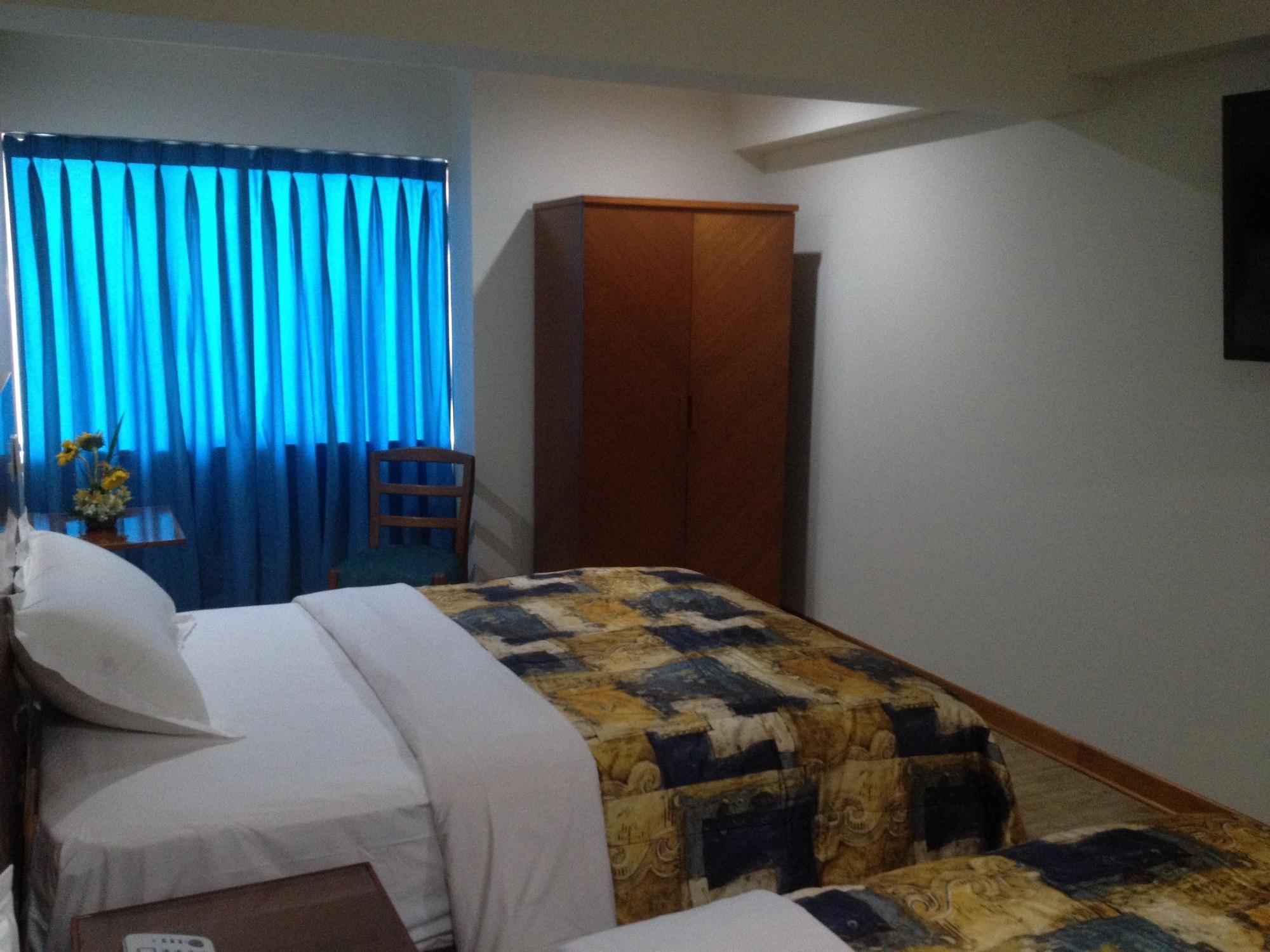 Hotel Esencia Suites Lima Kültér fotó