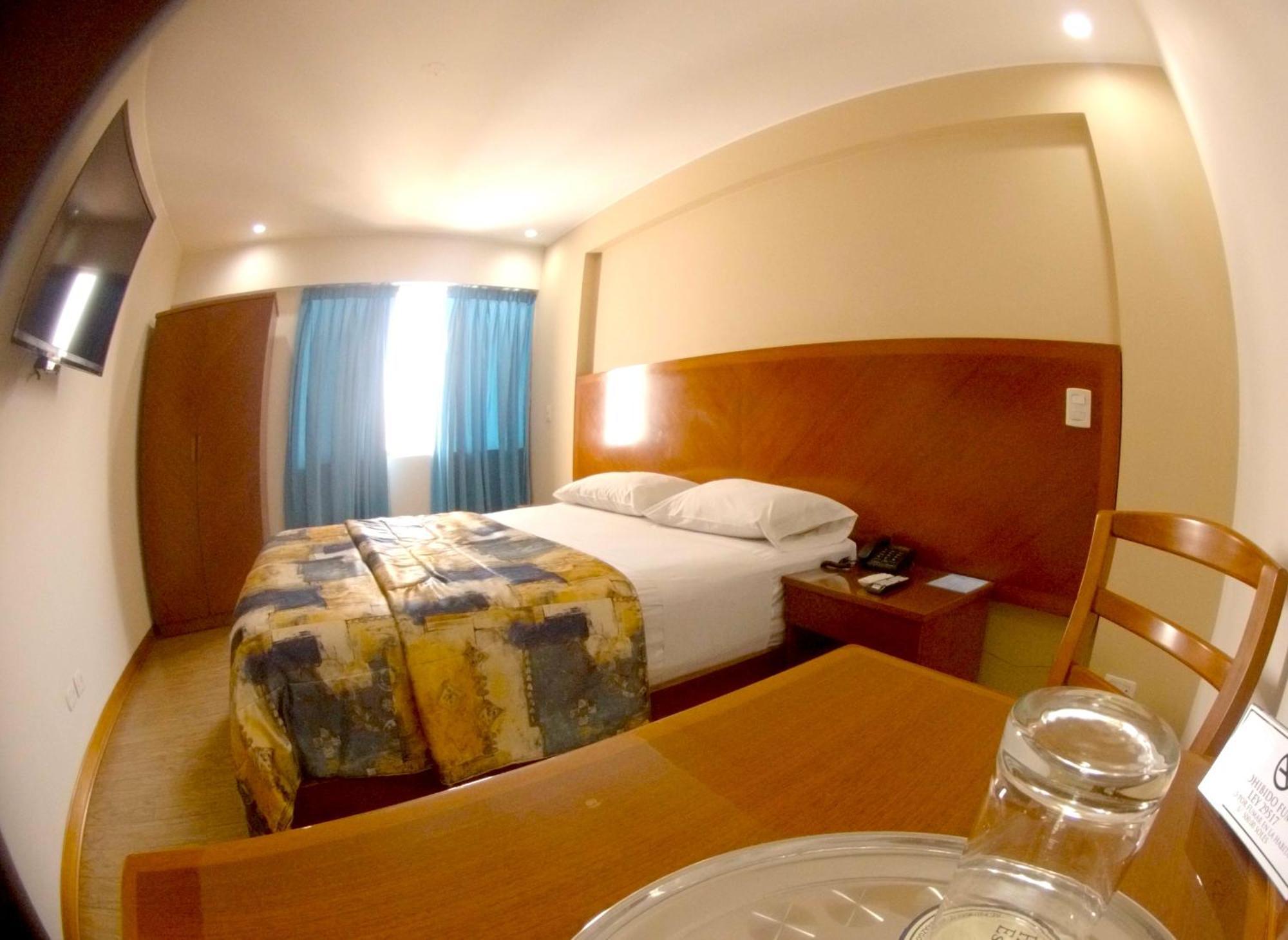Hotel Esencia Suites Lima Kültér fotó